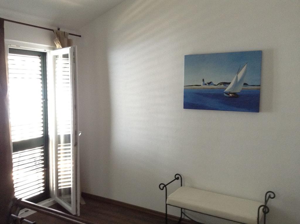 Apartments Vila Oksana มีมิตเซ ภายนอก รูปภาพ